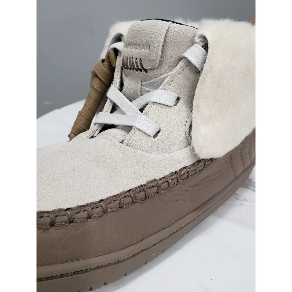 NEW SIZE 9 EURO 40 BEIGE PUMICE Manitobah MUK LUKS Suede Ankle Boots Skoden